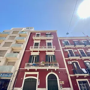 Maison Flores Deluxe Apartment