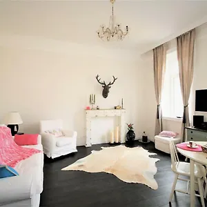 Alt , Vienna Austria